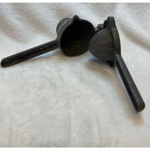 Vintage Cast Aluminum Juicer, marked Made in Italy‎